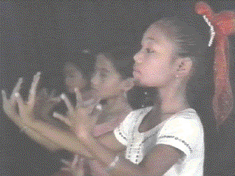 Cambodia : Fields of Hope - Grainger TV